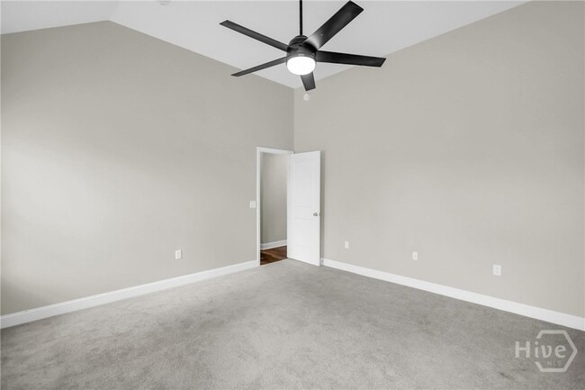 Building Photo - 1039 Meloney Dr