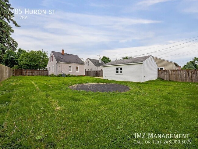 Building Photo - 7785 Huron St