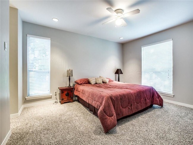 Building Photo - 3711 Holland Ave