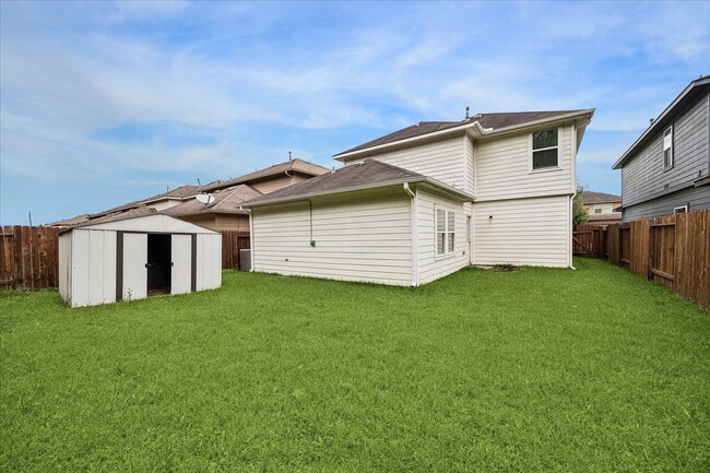 Building Photo - 17307 Hannah Oaks Ln
