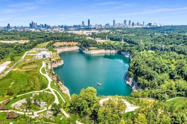 Building Photo - 1150 Collier Rd NW