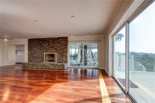 Building Photo - 1658 N Hunters Way