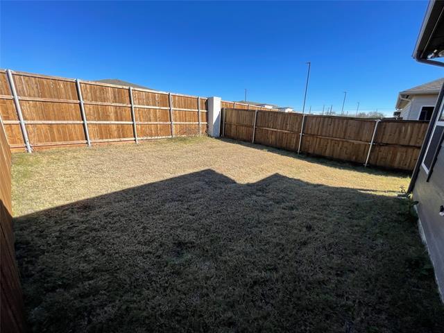 Building Photo - 2919 Peony Dr