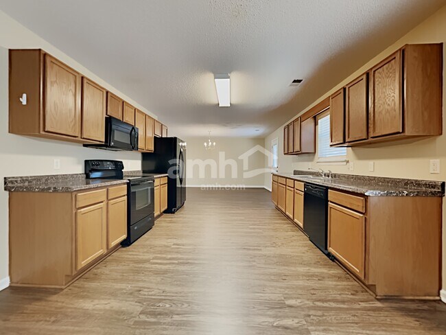 Building Photo - 161 Cherry Laural Ln