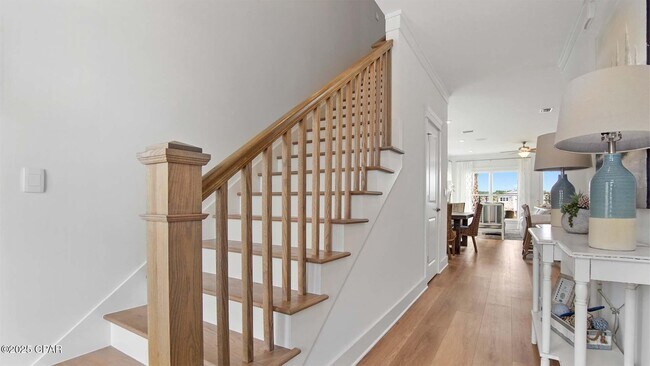 Building Photo - 856 Walsonham Dr