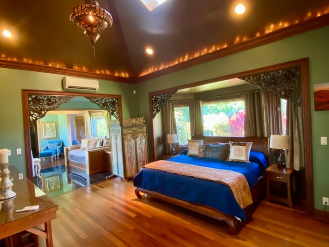 Building Photo - 630 E Kuiaha Rd