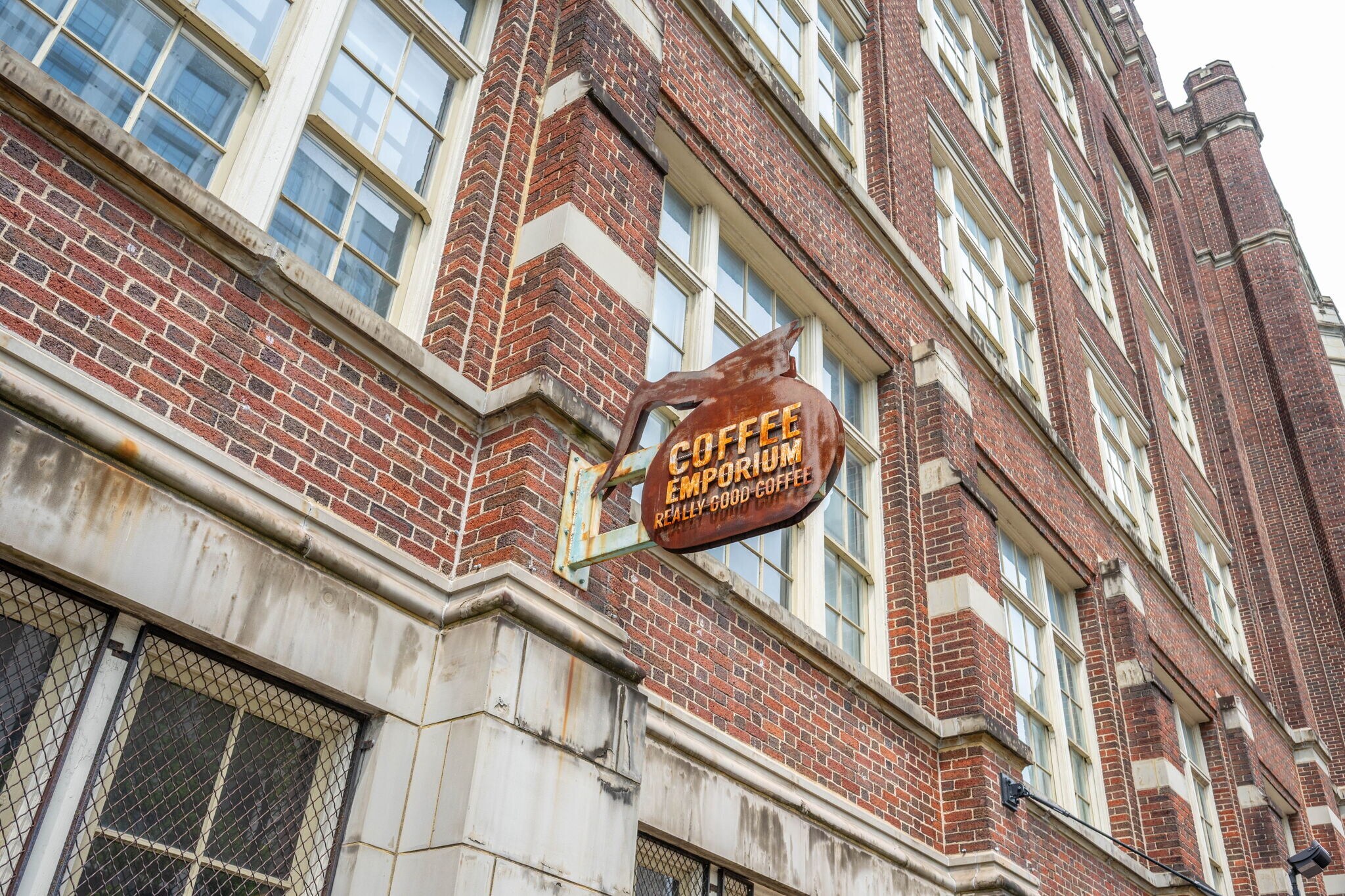 Building Photo - 1126 Walnut St