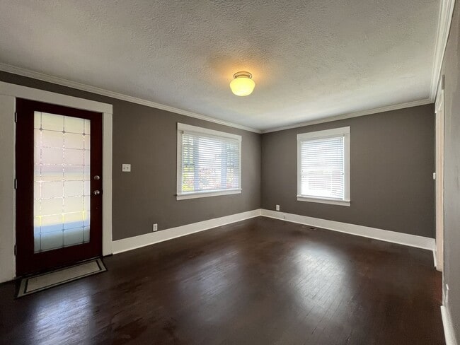 Building Photo - Charming Classic Two-Bedroom Portland Home with Bright Living Spaces, Updated Kitchen & Bonus Bas...