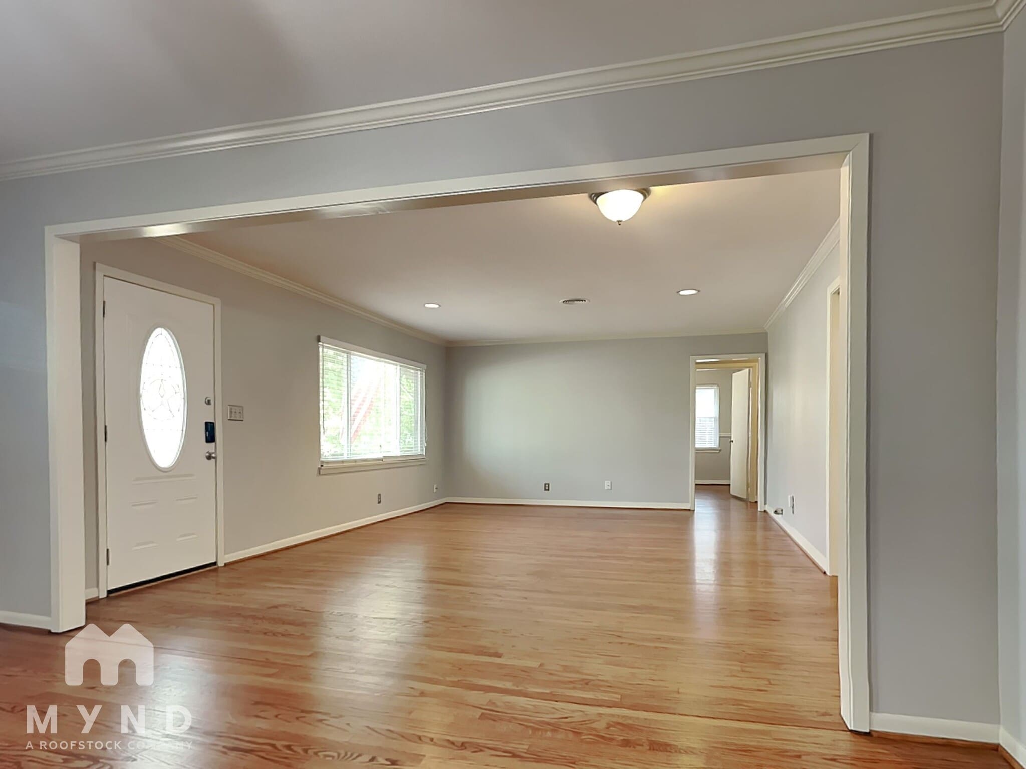 Building Photo - 7519 Schiller St