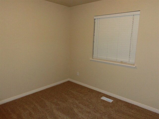 Building Photo - 105 W 1200 S