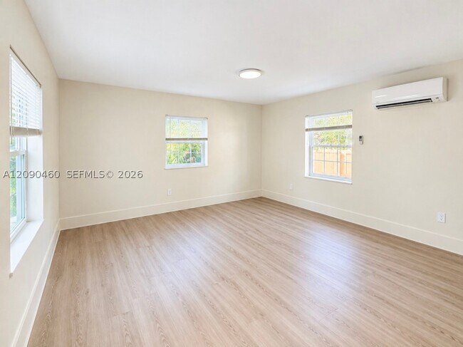Building Photo - 254 NW 50th St