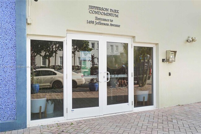 Building Photo - 1498 Jefferson Ave