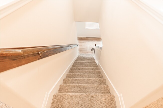 Building Photo - 14623 Roaring Fork Ln