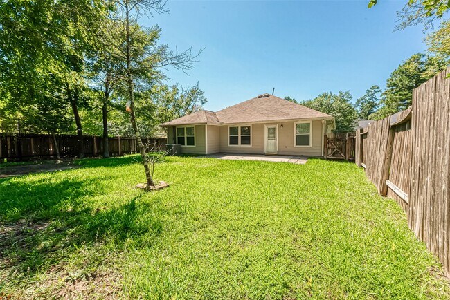 Building Photo - 11 Yarrowdale Ct