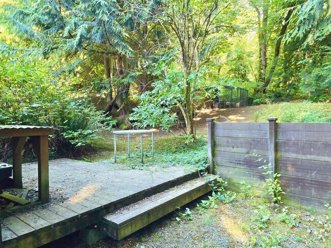 Building Photo - 23253 WA-534