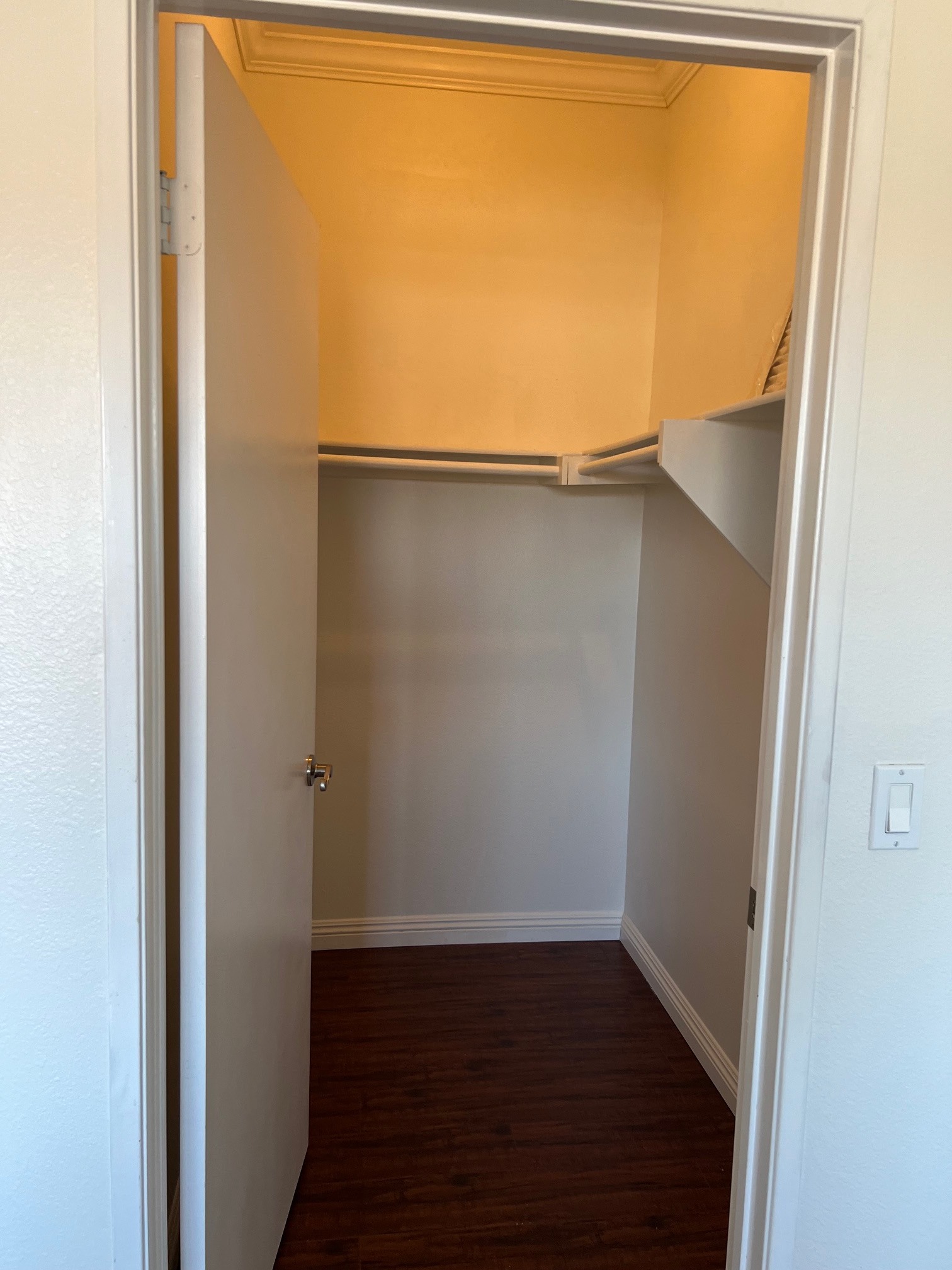 Building Photo - 10943 Laurel Canyon Blvd