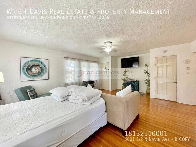 Building Photo - 6601 1/2 N Navin Ave-B COPY