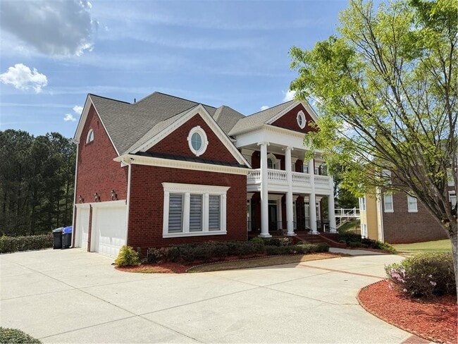 Building Photo - 1660 Briergate Dr