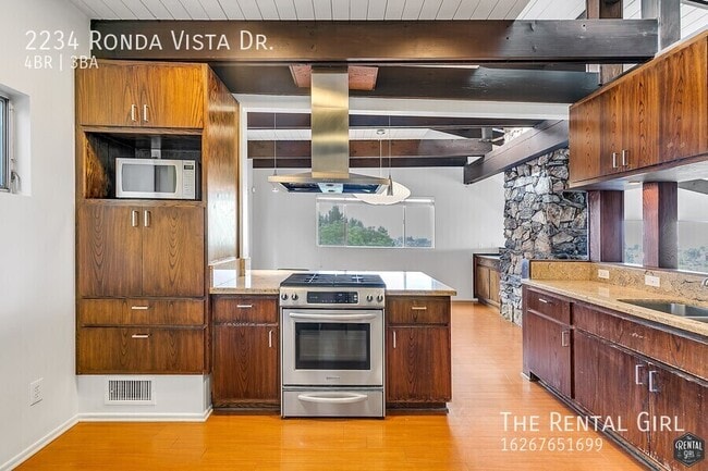 Building Photo - 2234 Ronda Vista Dr