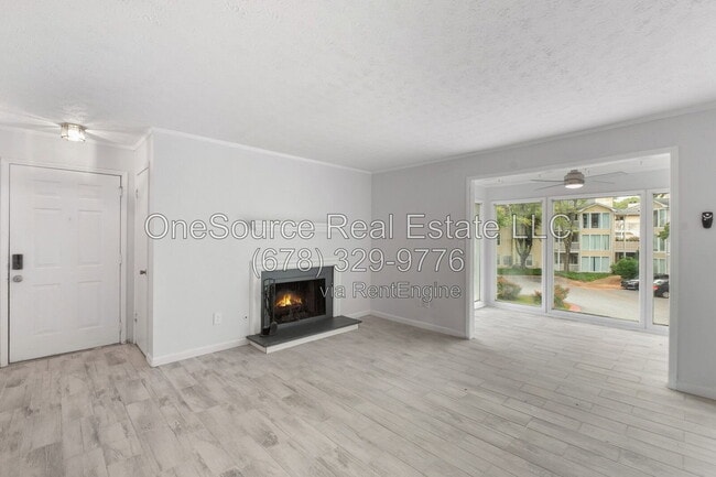 Building Photo - 1410 Augusta Dr