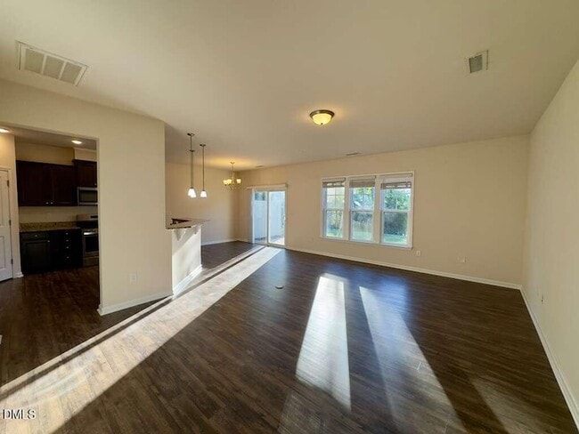 Building Photo - 3233 Retama Run