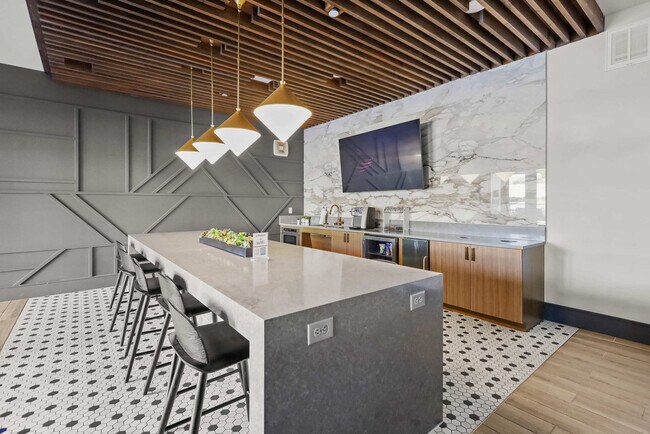 Building Photo - 13701 Montfort Dr