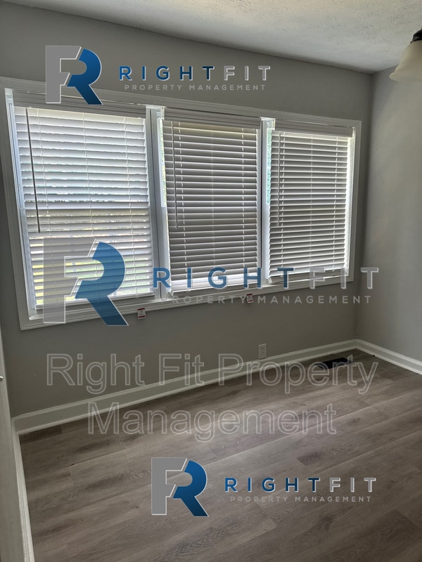 Building Photo - 29 Esquiline Dr