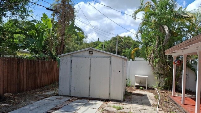 706 NE 3rd Ave 706 NE 3rd Ave - 706 Ne 3rd Ave Pompano Beach Fl Building Photo
