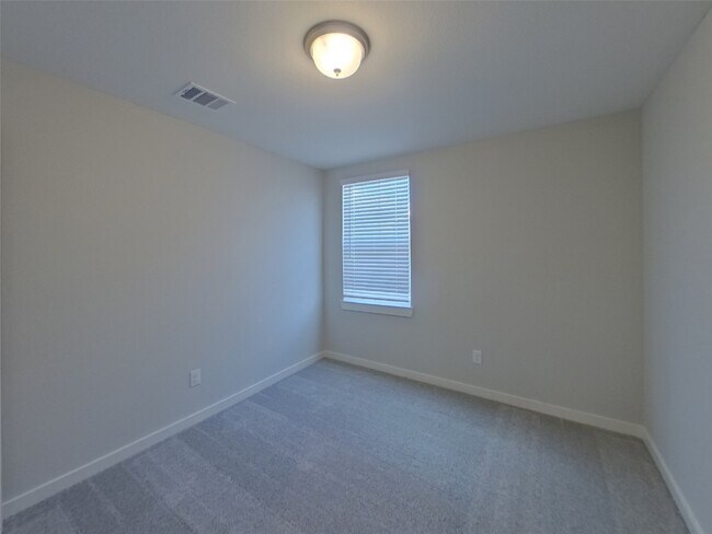 Building Photo - 22825 Terrazzo Dr