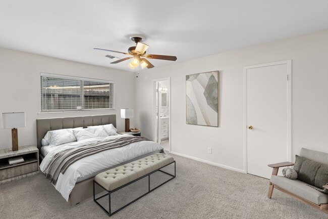 Building Photo - 10126 Metronome Dr