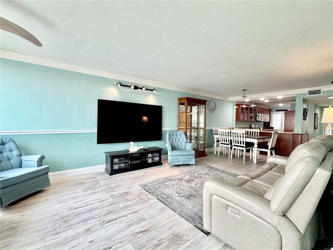 Building Photo - 4620 Bay Blvd