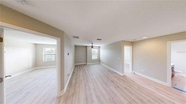 Building Photo - 6207 Colmar Pl