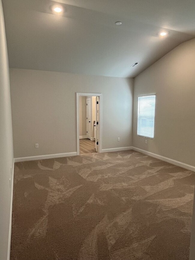 Building Photo - Brand New 3 Bedroom Ranch in East Charlotte