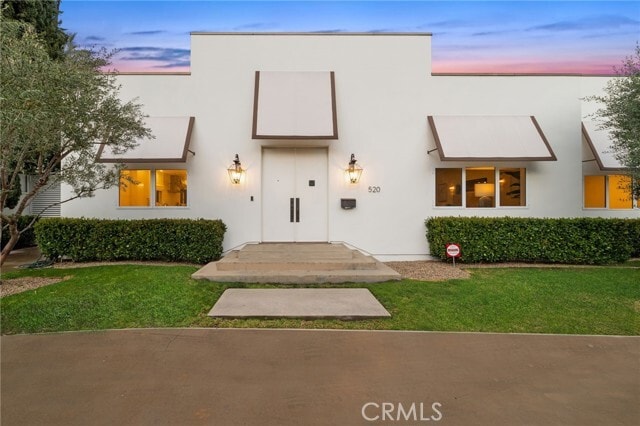 Building Photo - 520 N Rexford Dr