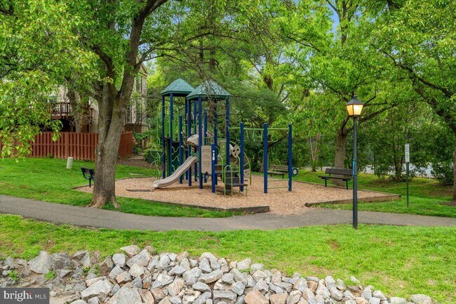 Building Photo - 6562 Sand Wedge Ct