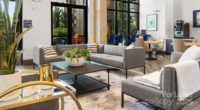 Building Photo - 145 New Bern St