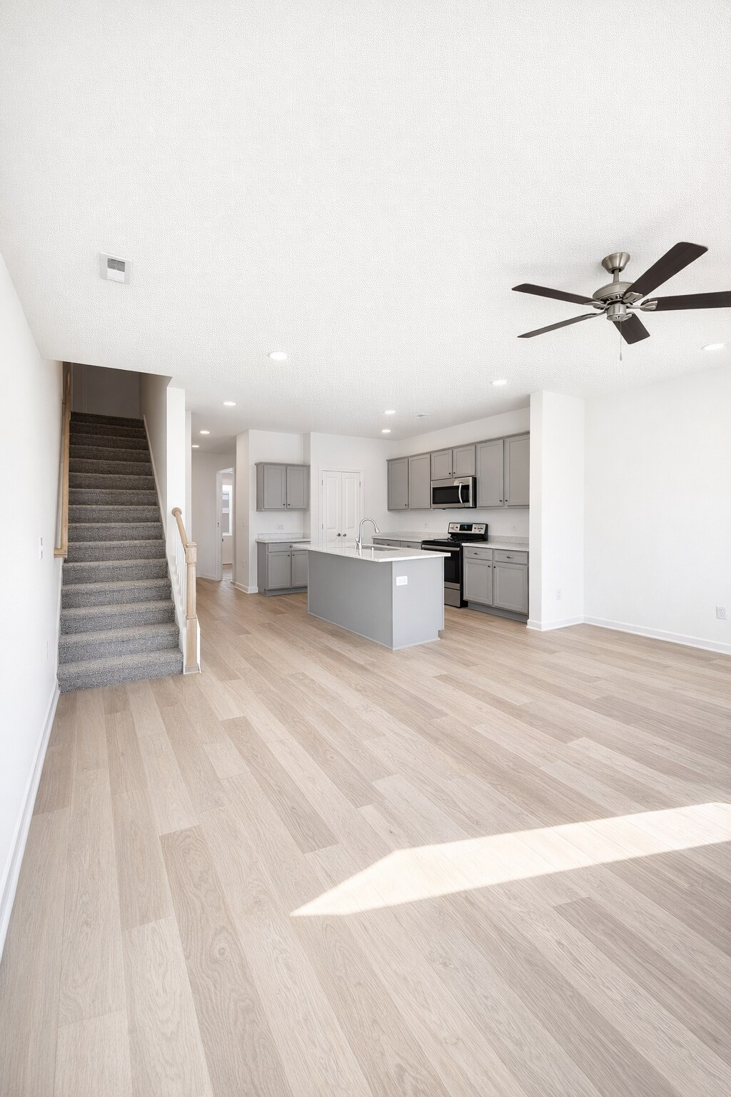Building Photo - 9147 Rolling Stone Way