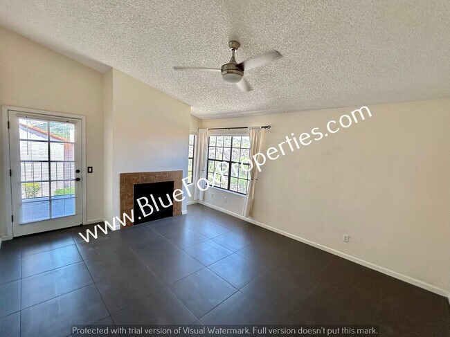 Building Photo - 6490 N Tierra De Las Catalinas