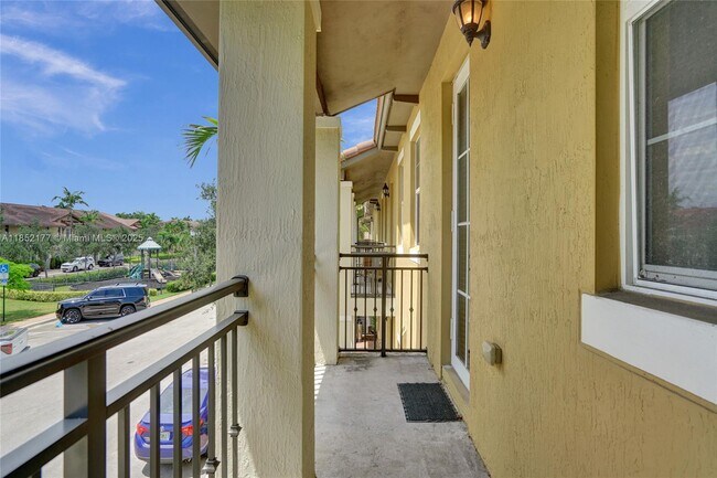 Building Photo - 1401 SW 147th Ter
