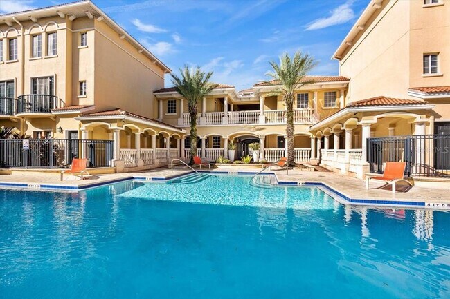 Building Photo - 111 S Sherrill St