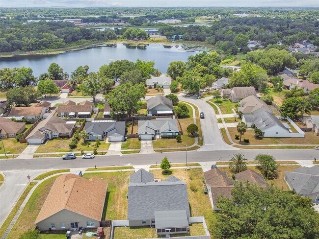 Building Photo - 1317 Ravida Woods Dr