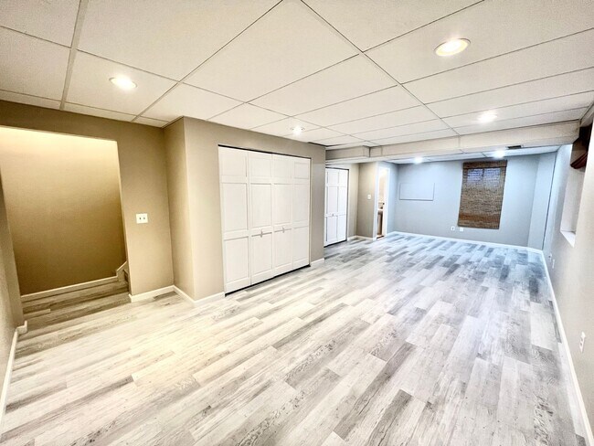 Building Photo - 6064 Zang Way