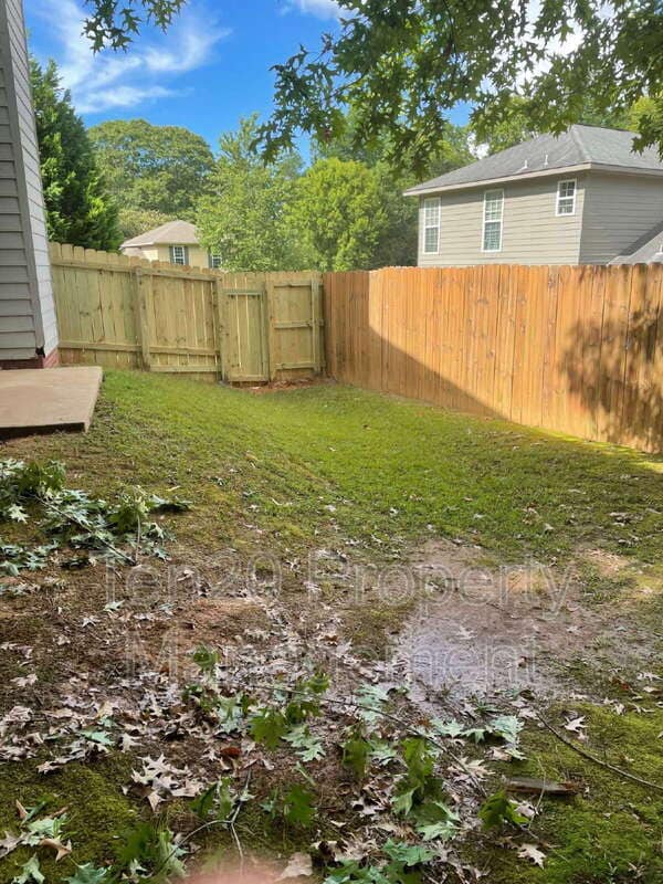 Building Photo - 5015 Hidden Hills Ct