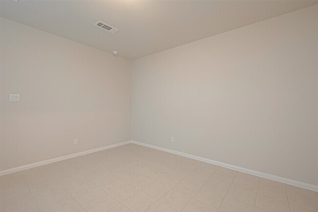 Building Photo - 31123 Mahogany Fir Trl