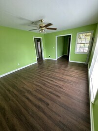 Building Photo - 11013 Pandora Dr