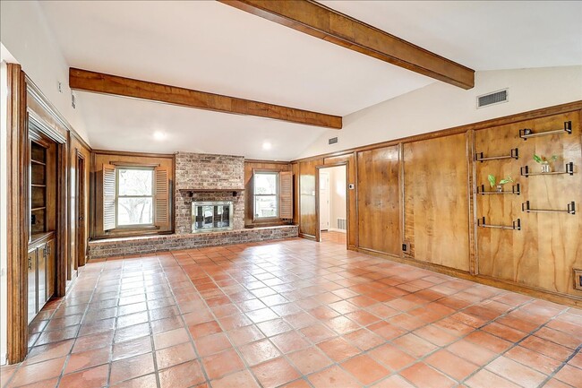 Building Photo - 5530 Tahoe Cir