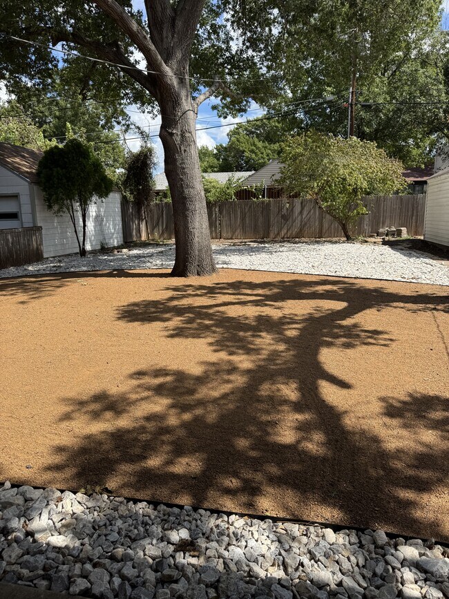 Building Photo - 3525 Stadium Dr