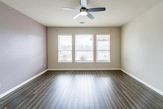 Building Photo - 19717 Abigail Way