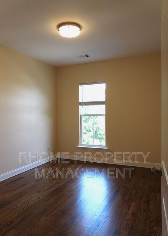 Building Photo - 5905 Brookside Oak Cir
