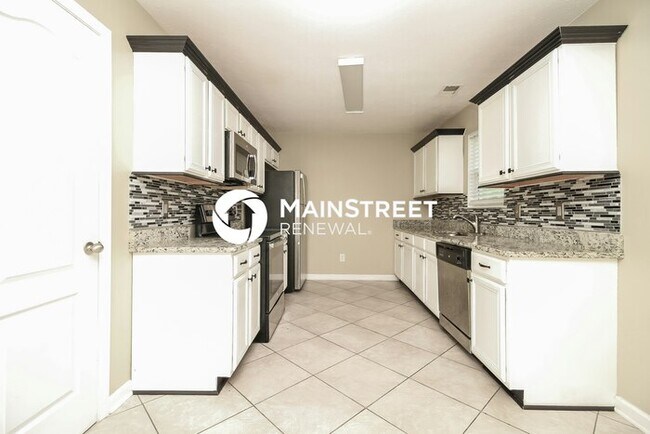 Building Photo - 3 Bedroom Pet-Friendly Home in La Vergne, ...